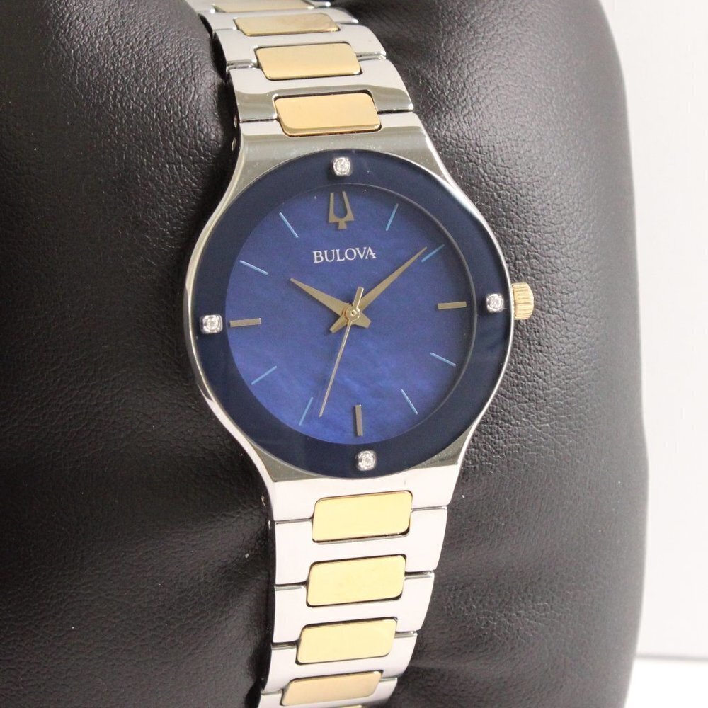 Bulova Women's Watch Diamond Indices Blue Mother Of Pearl Dial 32mm - Picture 2 of 13